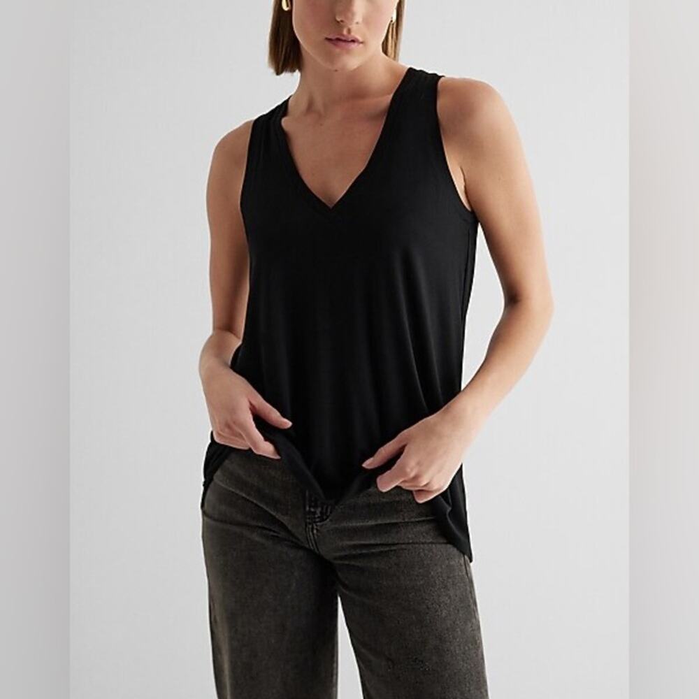 Express black V-neck tank top blouse shirt top size SP
 b15